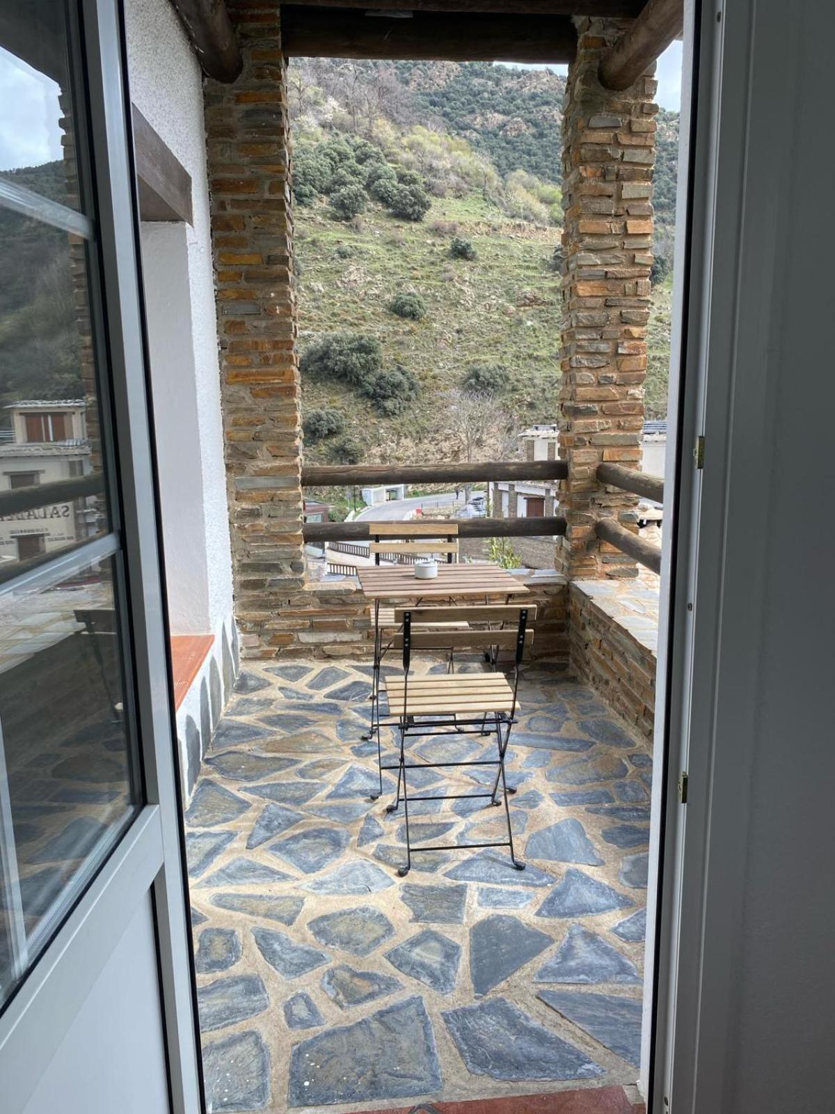 Casa El Rio Διαμέρισμα Trevélez Εξωτερικό φωτογραφία